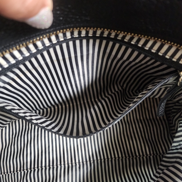 Kate Spade Black Pebble Leather Tote with Striped Bow GUC - Picture 3 of 16